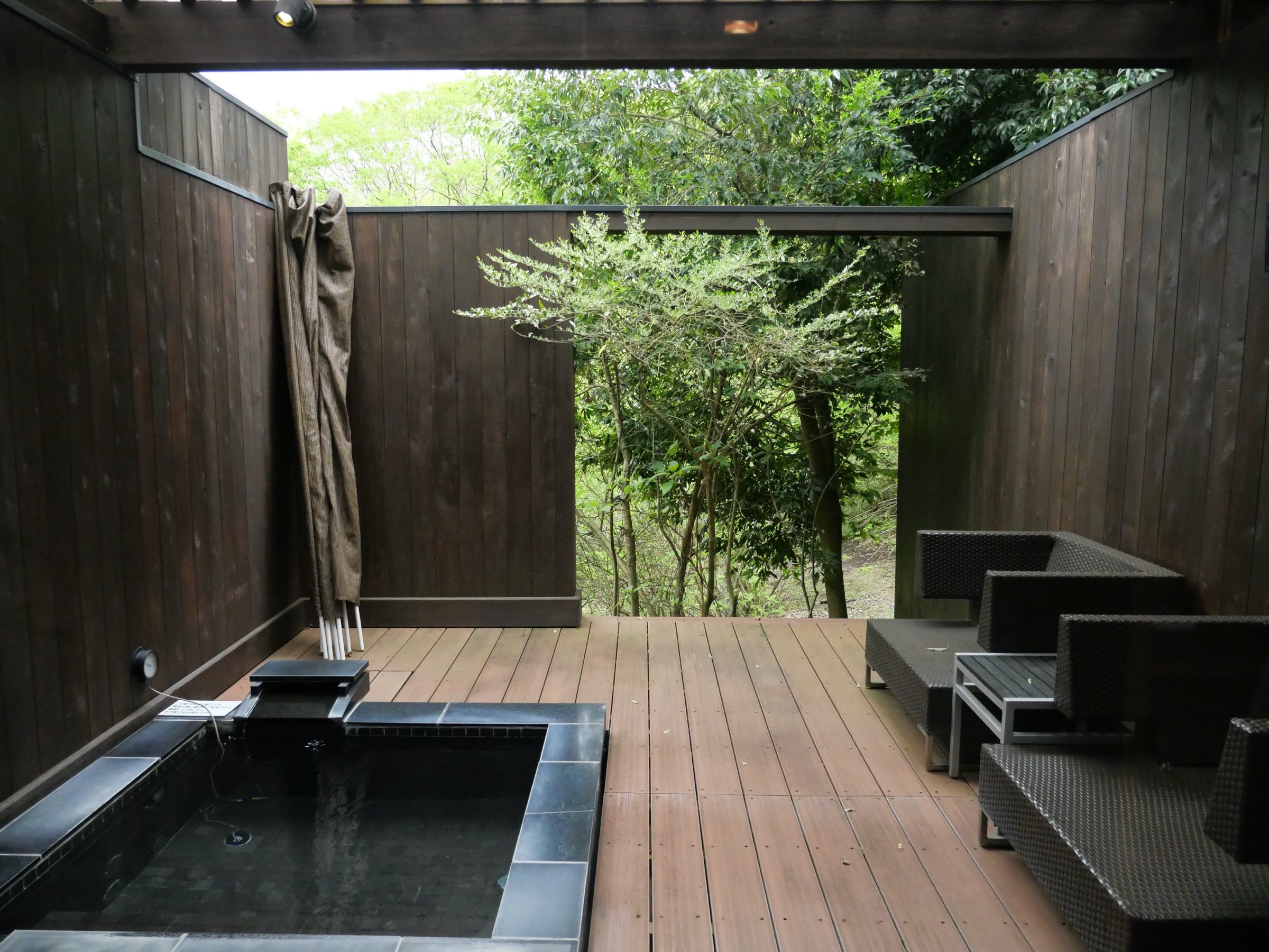 The suite's private open-air bath.