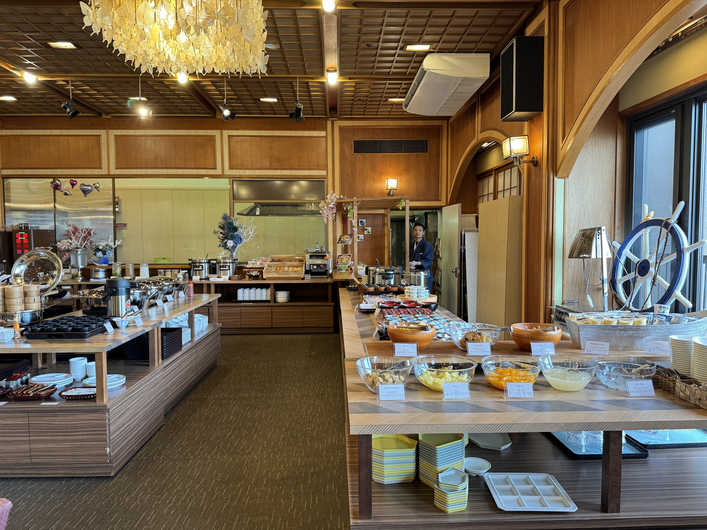 The breakfast room, with the buffet laid out.