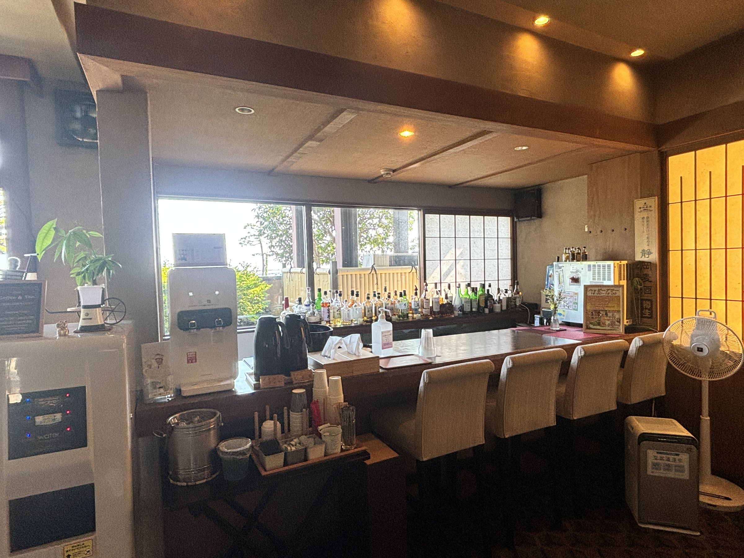 The bar counter in morning light.